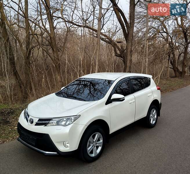 Позашляховик / Кросовер Toyota RAV4 2013 в Одесі