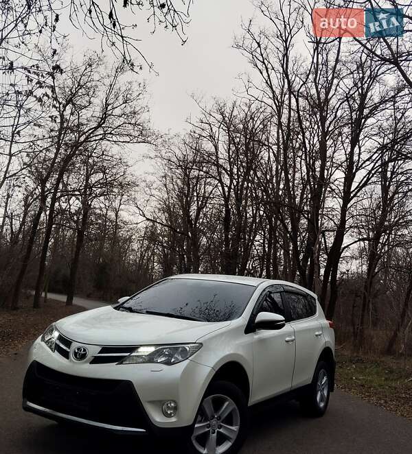 Позашляховик / Кросовер Toyota RAV4 2013 в Одесі