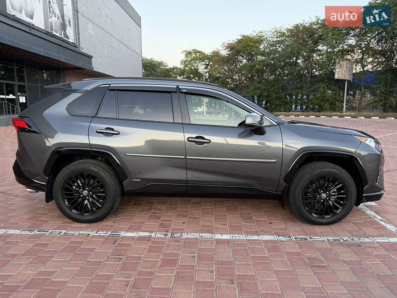 Позашляховик / Кросовер Toyota RAV4 2021 в Одесі фото 10 Позашляховик / Кросовер Toyota RAV4 2021 в Одесі