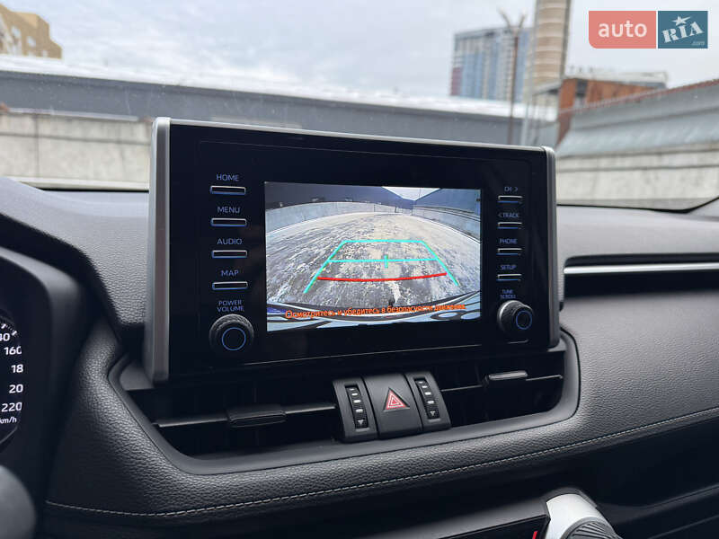 Внедорожник / Кроссовер Toyota RAV4 2019 в Киеве