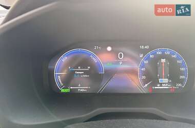 Внедорожник / Кроссовер Toyota RAV4 2023 в Ужгороде