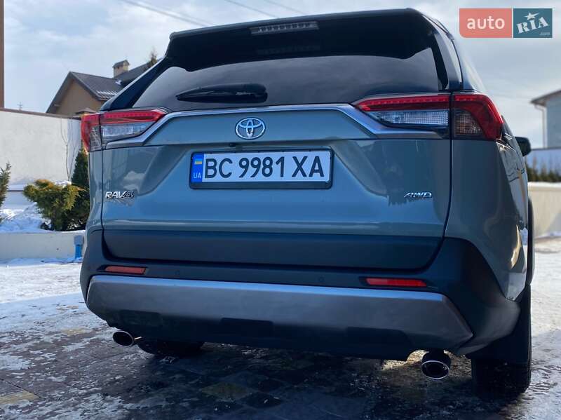 Позашляховик / Кросовер Toyota RAV4 2020 в Львові фото 9 Позашляховик / Кросовер Toyota RAV4 2020 в Львові
