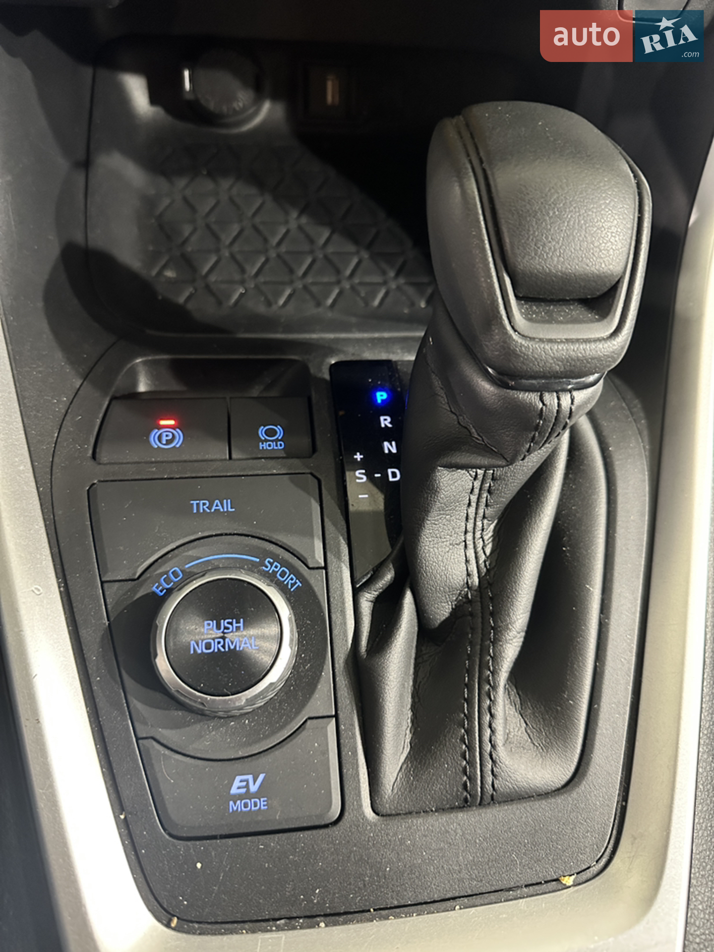 2021 Toyota RAV 4 - мініатюра 25