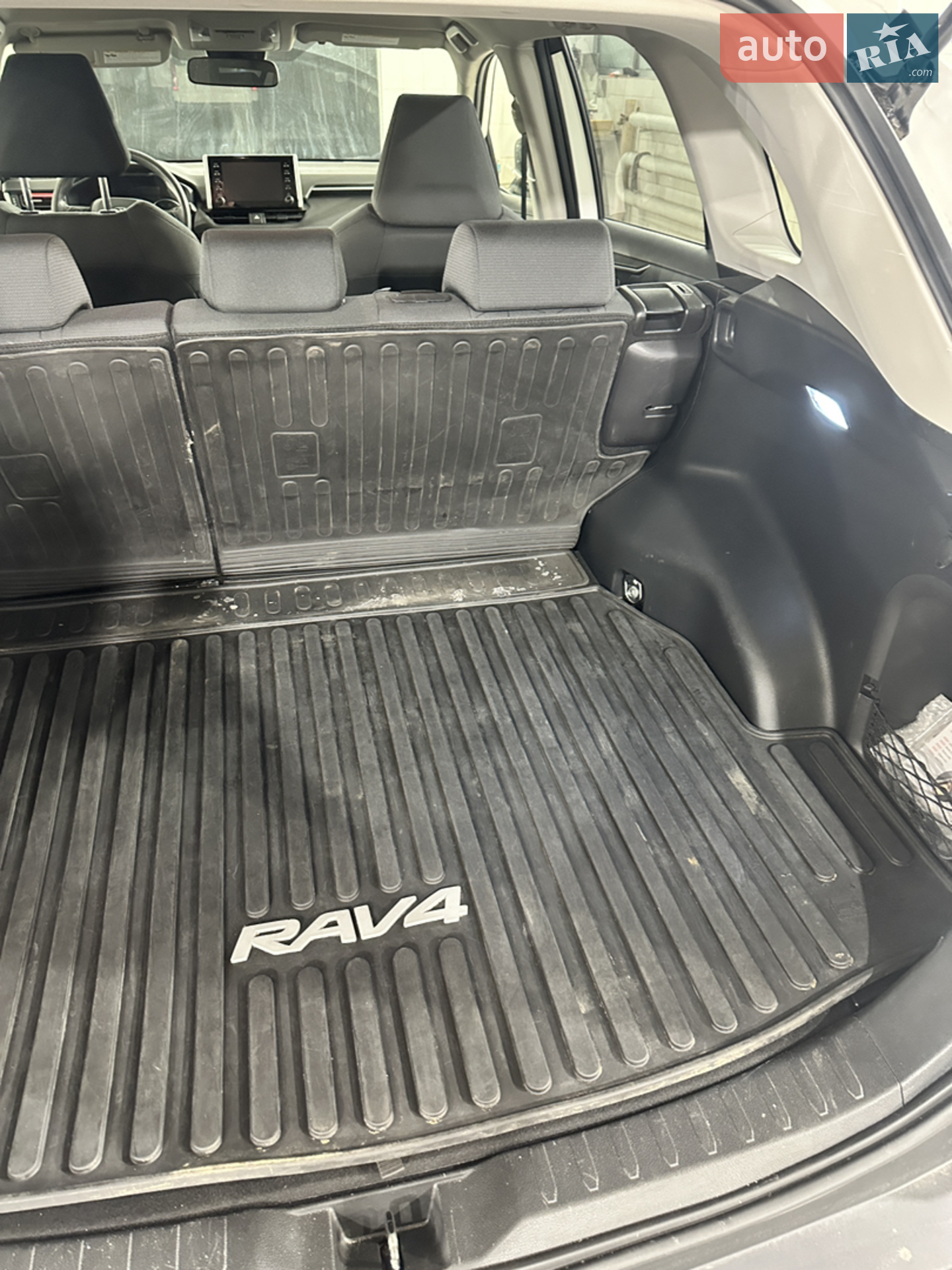 2021 Toyota RAV 4 - мініатюра 26