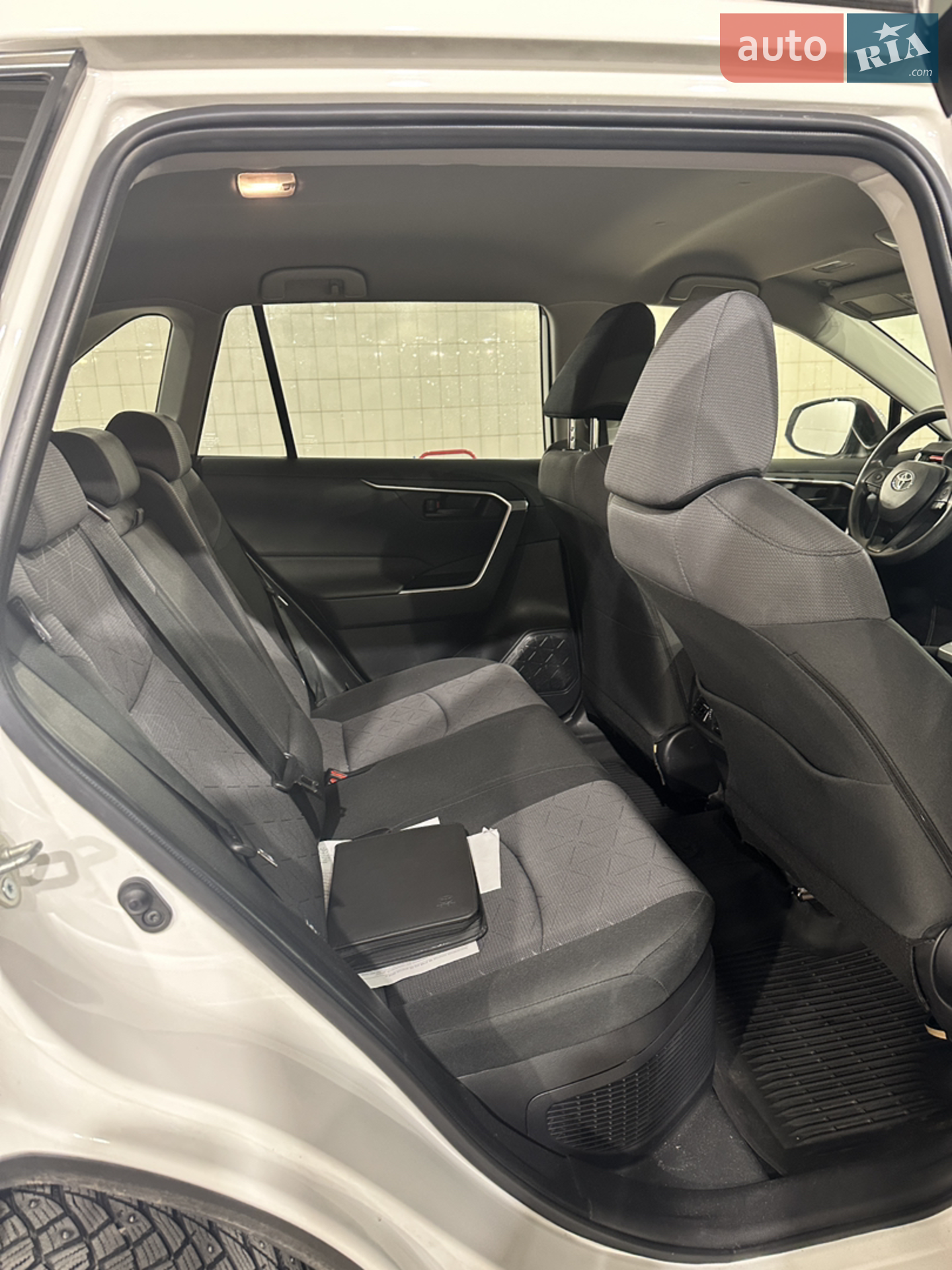 2021 Toyota RAV 4 - мініатюра 29