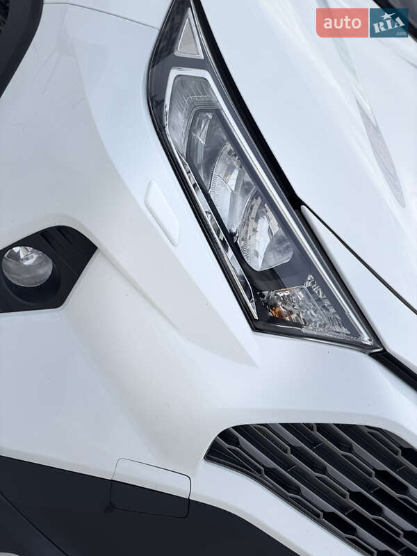 Позашляховик / Кросовер Toyota RAV4 2020 в Києві