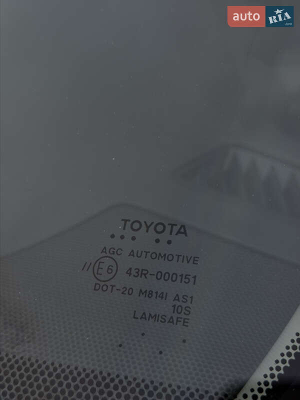 Позашляховик / Кросовер Toyota RAV4 2020 в Києві