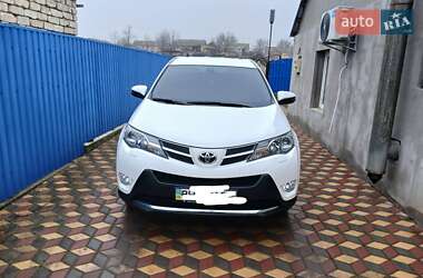 Внедорожник / Кроссовер Toyota RAV4 2014 в Великой Михайловке