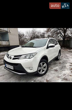 Позашляховик / Кросовер Toyota RAV4 2013 в Харкові