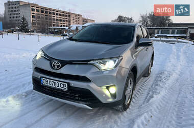 Позашляховик / Кросовер Toyota RAV4 2018 в Чернігові