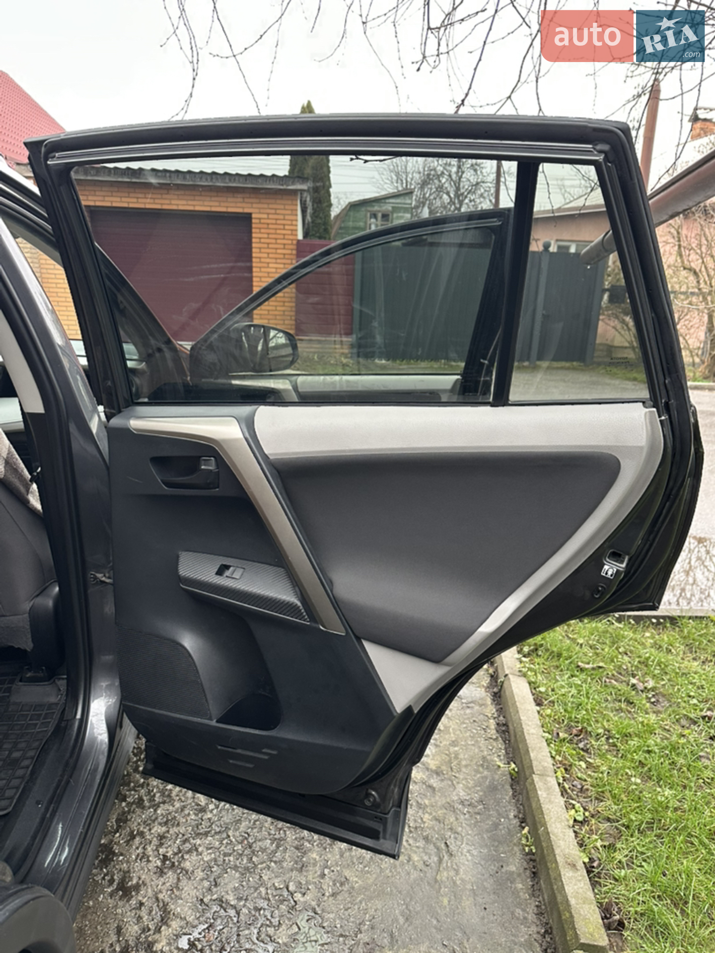 2013 Toyota RAV 4 - мініатюра 10