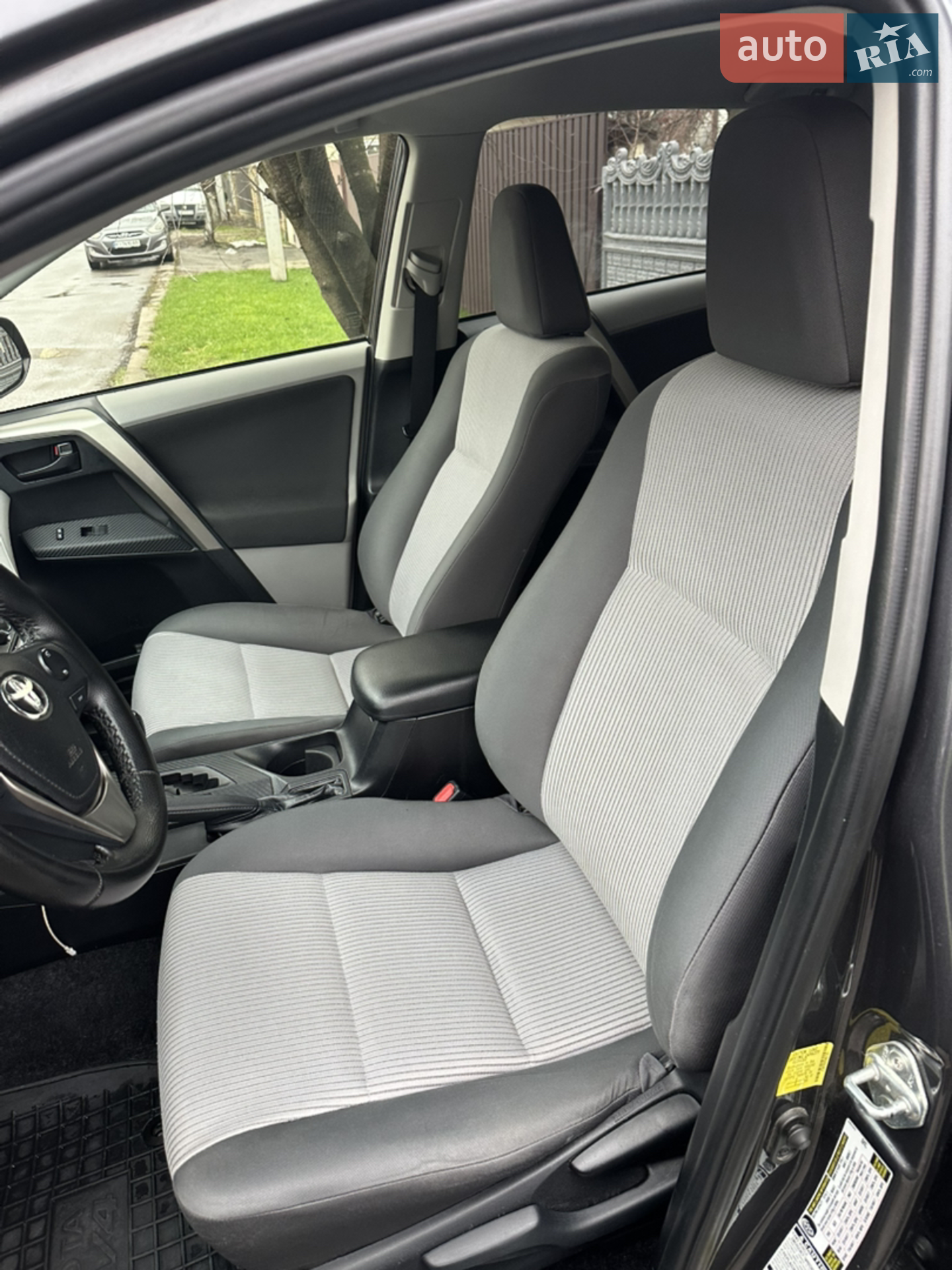 2013 Toyota RAV 4 - мініатюра 15
