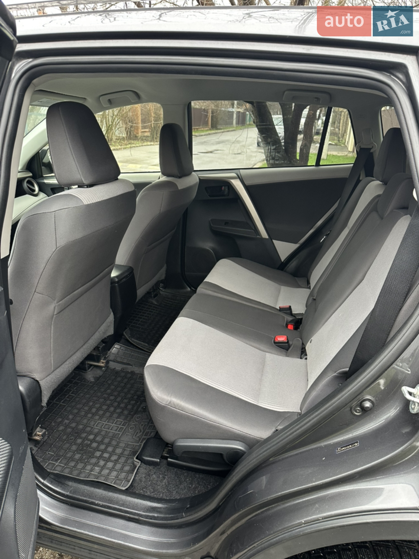 2013 Toyota RAV 4 - мініатюра 16