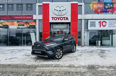 Внедорожник / Кроссовер Toyota RAV4 2023 в Тернополе