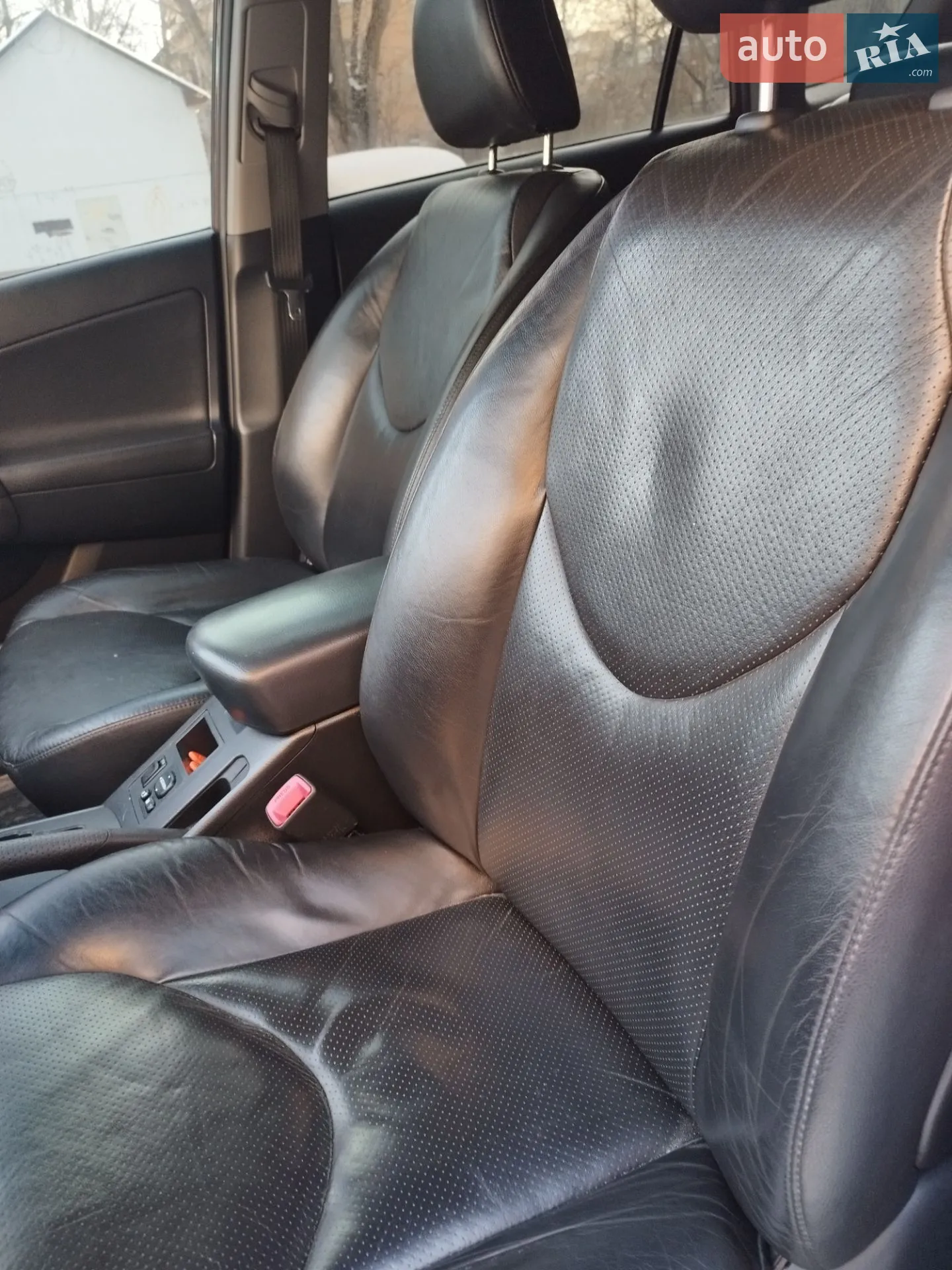 2010 Toyota RAV 4 - мініатюра 8