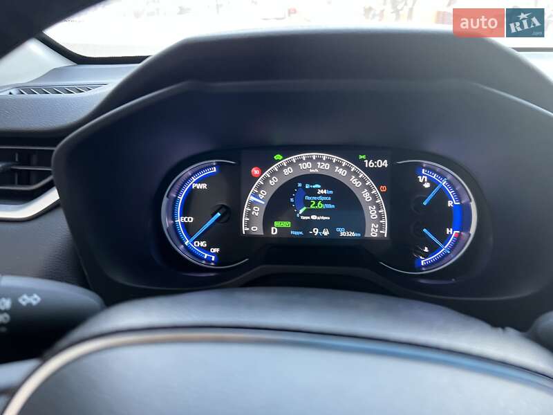 Внедорожник / Кроссовер Toyota RAV4 2021 в Киеве