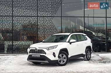 Внедорожник / Кроссовер Toyota RAV4 2022 в Киеве