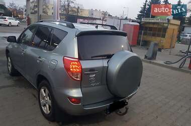 Внедорожник / Кроссовер Toyota RAV4 2006 в Ивано-Франковске