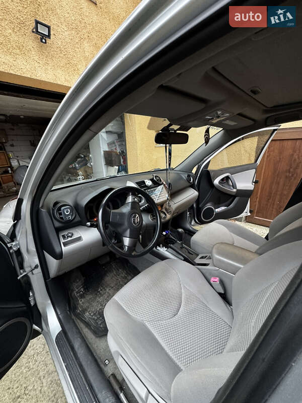 Внедорожник / Кроссовер Toyota RAV4 2006 в Ужгороде фото 20 Внедорожник / Кроссовер Toyota RAV4 2006 в Ужгороде