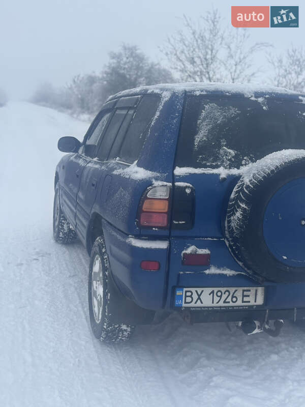 Внедорожник / Кроссовер Toyota RAV4 1998 в Новой Ушице фото 2 Внедорожник / Кроссовер Toyota RAV4 1998 в Новой Ушице