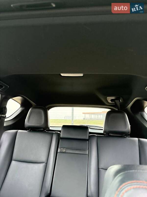 Внедорожник / Кроссовер Toyota RAV4 2017 в Одессе