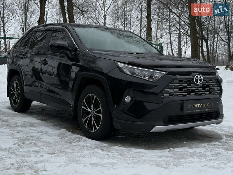 Toyota RAV4 2019