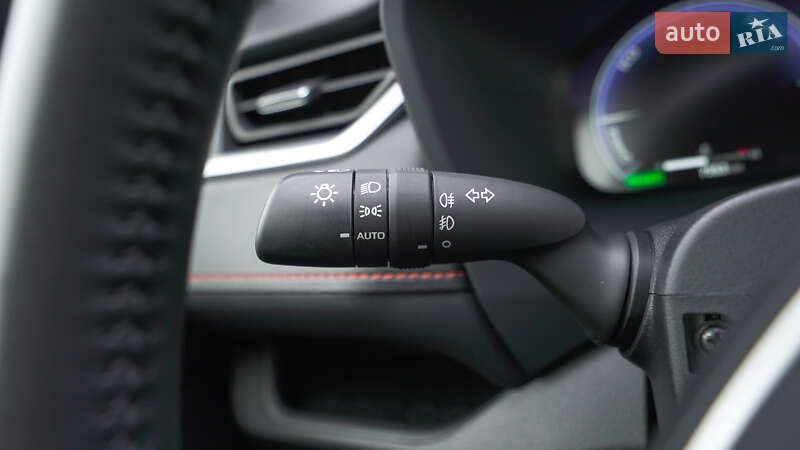 Внедорожник / Кроссовер Toyota RAV4 2024 в Львове