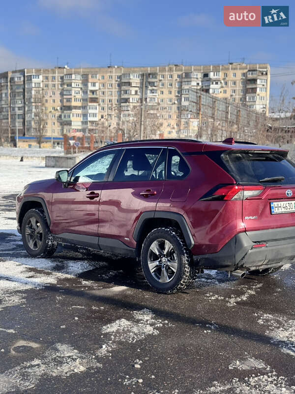 Внедорожник / Кроссовер Toyota RAV4 2022 в Одессе