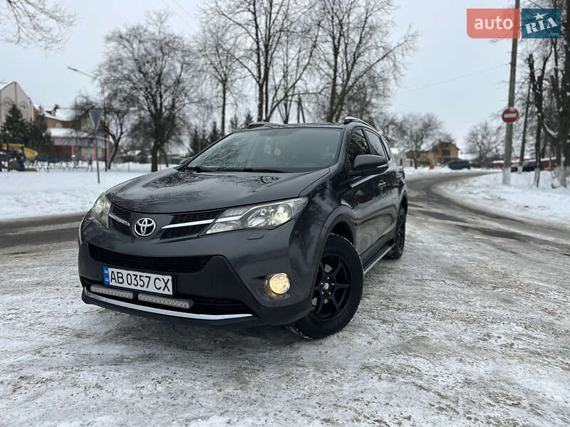 Внедорожник / Кроссовер Toyota RAV4 2014 в Виннице