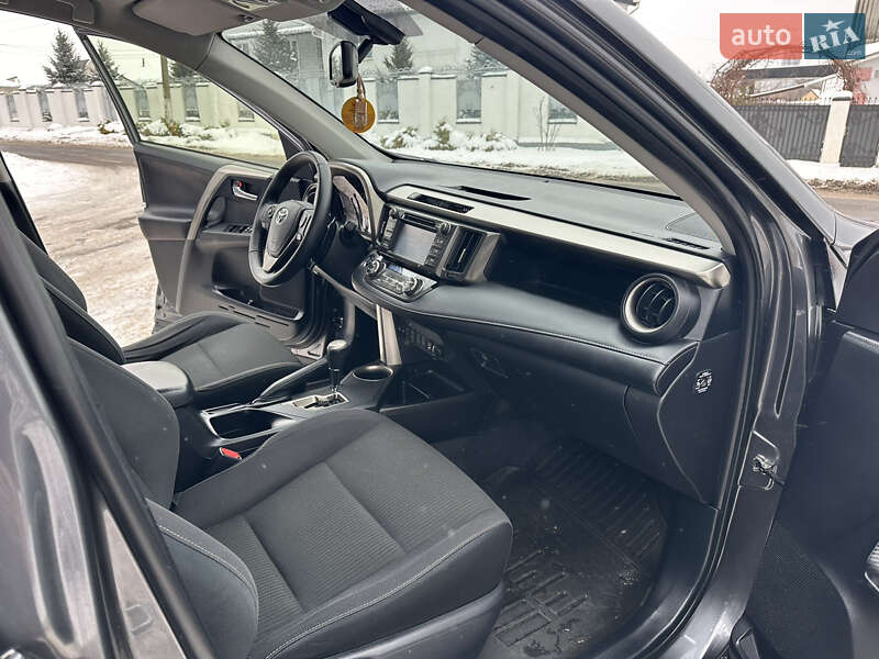 Внедорожник / Кроссовер Toyota RAV4 2014 в Виннице