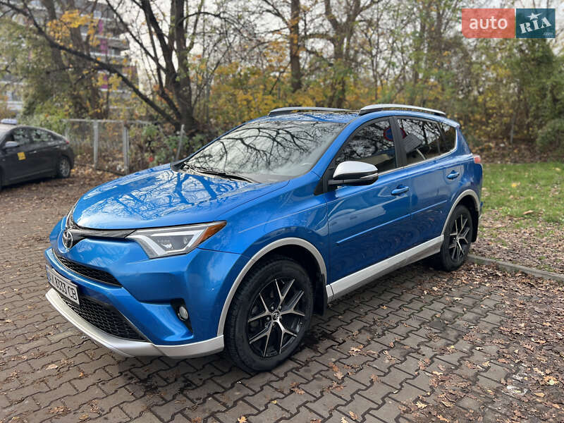 Toyota RAV4 2016