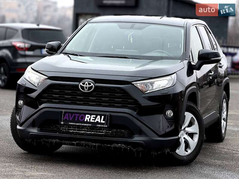 Toyota RAV4 2021