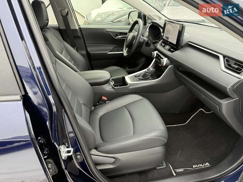 Внедорожник / Кроссовер Toyota RAV4 2023 в Киеве фото 19 Внедорожник / Кроссовер Toyota RAV4 2023 в Киеве
