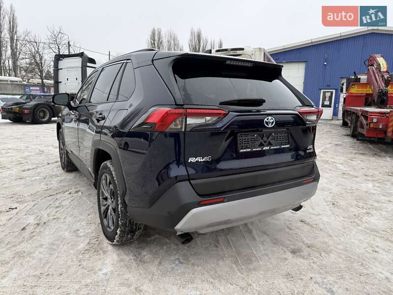 Внедорожник / Кроссовер Toyota RAV4 2023 в Киеве фото 32 Внедорожник / Кроссовер Toyota RAV4 2023 в Киеве