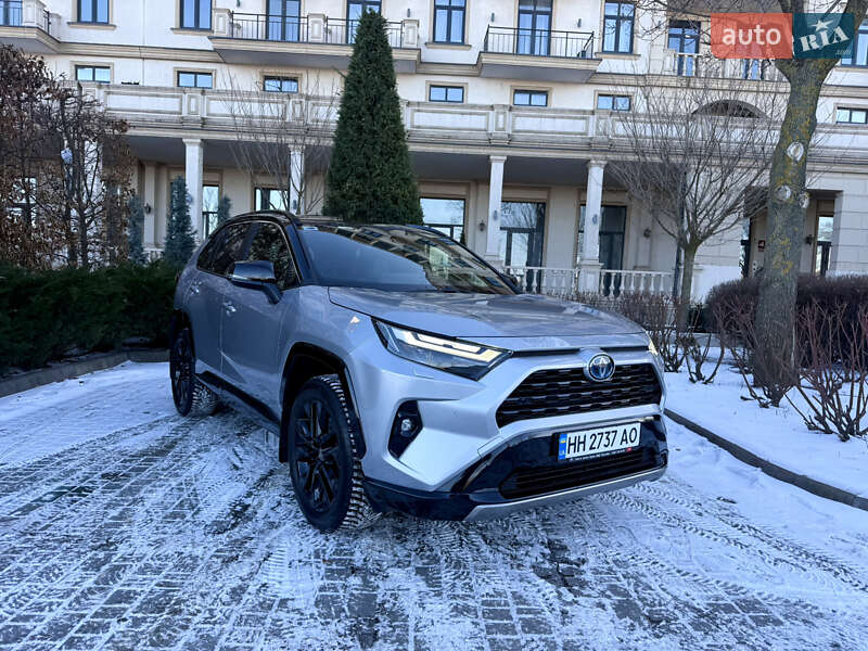 Внедорожник / Кроссовер Toyota RAV4 2023 в Одессе фото 10 Внедорожник / Кроссовер Toyota RAV4 2023 в Одессе
