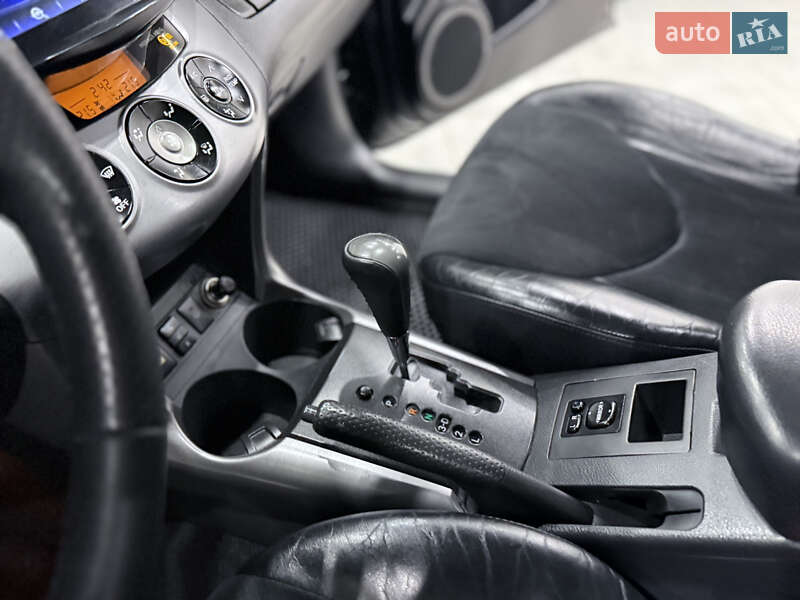 Внедорожник / Кроссовер Toyota RAV4 2006 в Одессе фото 27 Внедорожник / Кроссовер Toyota RAV4 2006 в Одессе