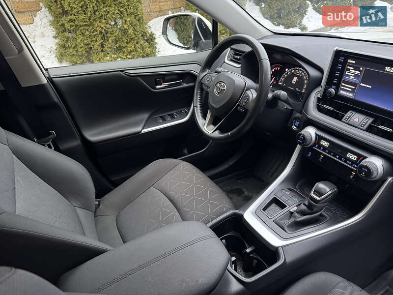 Внедорожник / Кроссовер Toyota RAV4 2022 в Виннице фото 14 Внедорожник / Кроссовер Toyota RAV4 2022 в Виннице