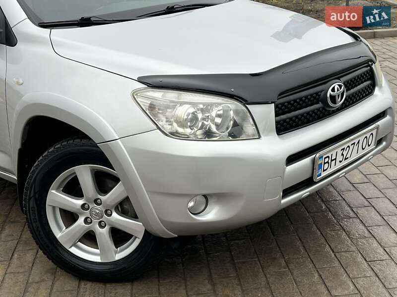 Позашляховик / Кросовер Toyota RAV4 2006 в Білгороді-Дністровському фото 4 Позашляховик / Кросовер Toyota RAV4 2006 в Білгороді-Дністровському