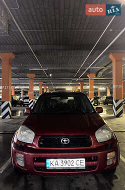 Внедорожник / Кроссовер Toyota RAV4 2003 в Киеве