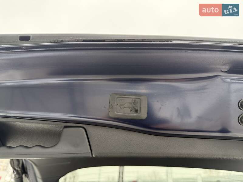 Внедорожник / Кроссовер Toyota RAV4 2023 в Киеве