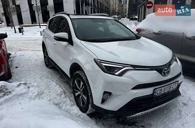 Внедорожник / Кроссовер Toyota RAV4 2015 в Киеве