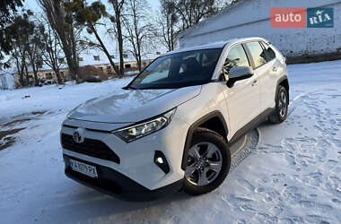 Внедорожник / Кроссовер Toyota RAV4 2023 в Виннице