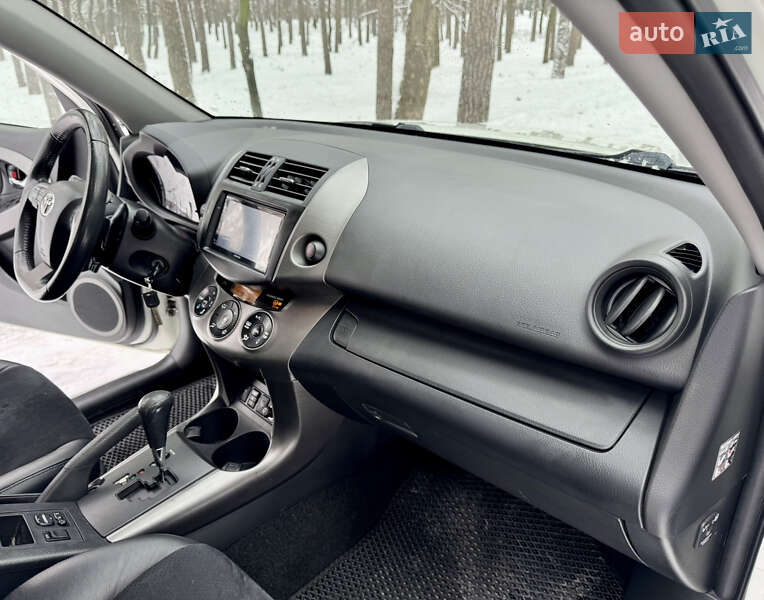 Внедорожник / Кроссовер Toyota RAV4 2010 в Киеве фото 37 Внедорожник / Кроссовер Toyota RAV4 2010 в Киеве
