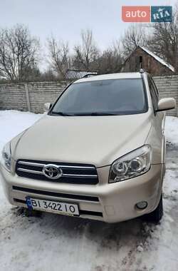 Внедорожник / Кроссовер Toyota RAV4 2008 в Гребенке