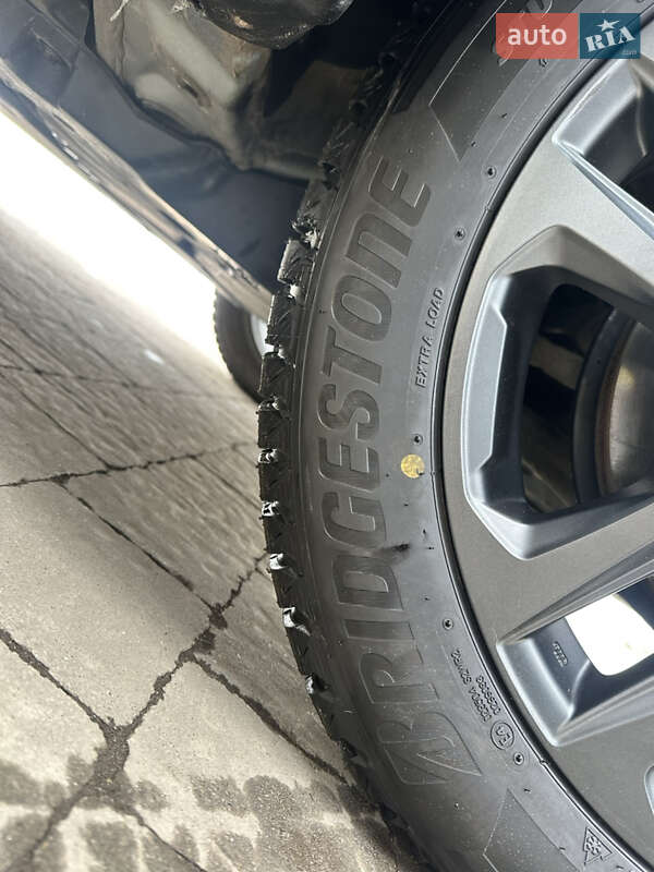 Позашляховик / Кросовер Toyota RAV4 2022 в Івано-Франківську