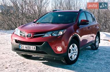Позашляховик / Кросовер Toyota RAV4 2015 в Харкові
