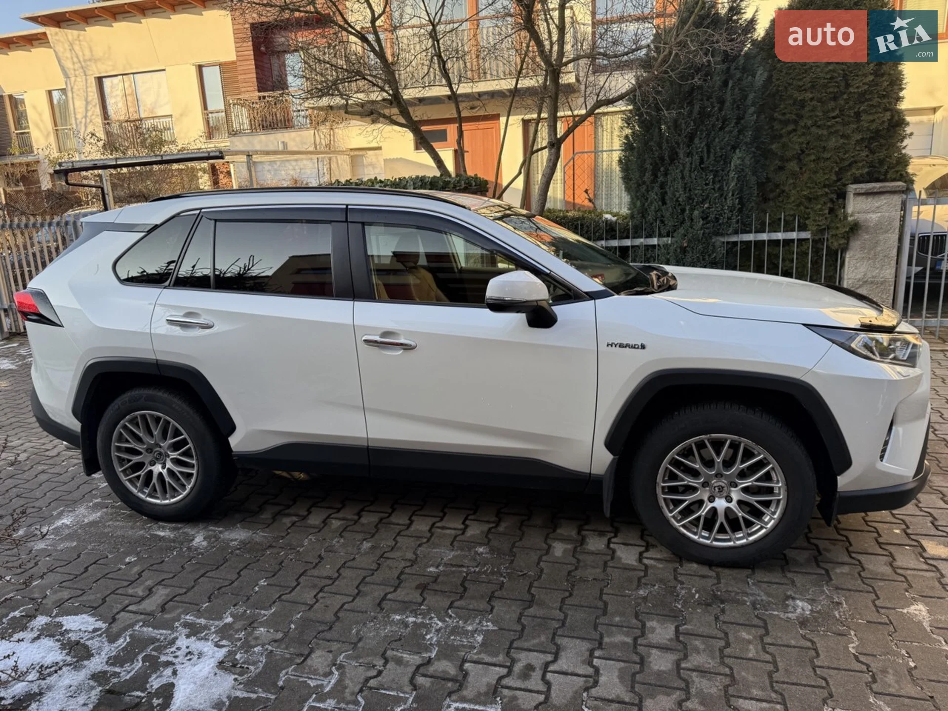2019 Toyota RAV 4 - мініатюра 3