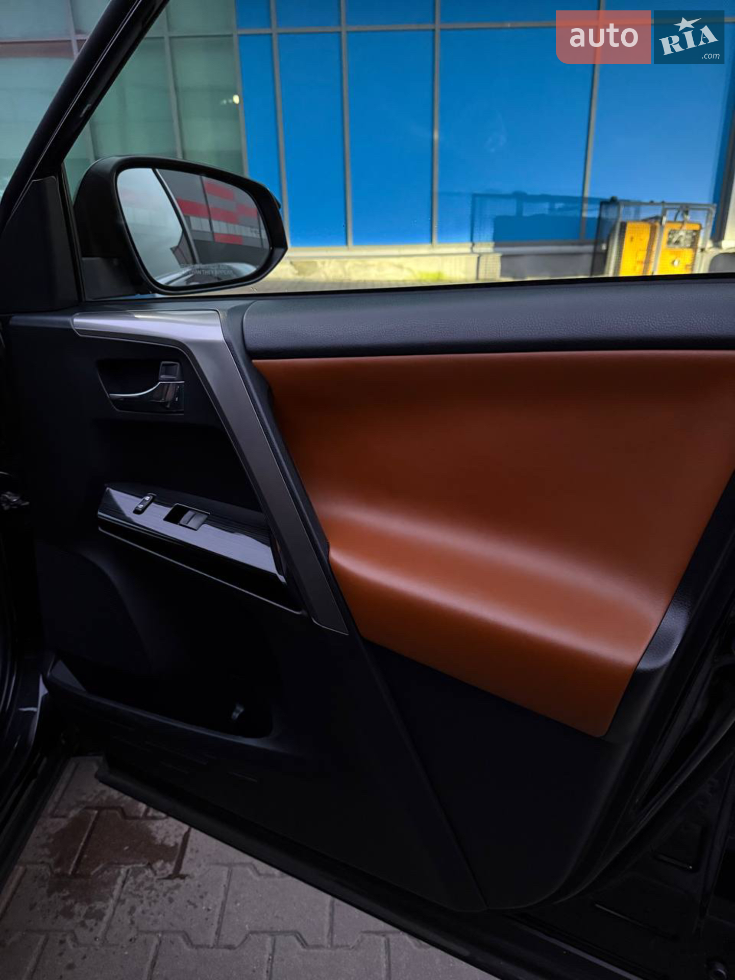 2017 Toyota RAV 4 - мініатюра 17