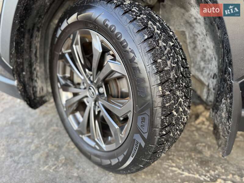 Внедорожник / Кроссовер Toyota RAV4 2022 в Киеве фото 8 Внедорожник / Кроссовер Toyota RAV4 2022 в Киеве
