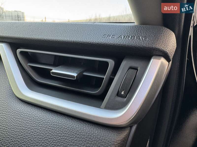 Внедорожник / Кроссовер Toyota RAV4 2022 в Киеве фото 27 Внедорожник / Кроссовер Toyota RAV4 2022 в Киеве